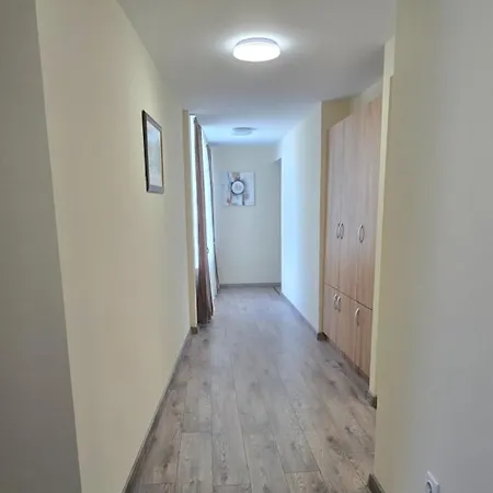 Balkan Tower Galia Family безплатно паркомясто Габрово